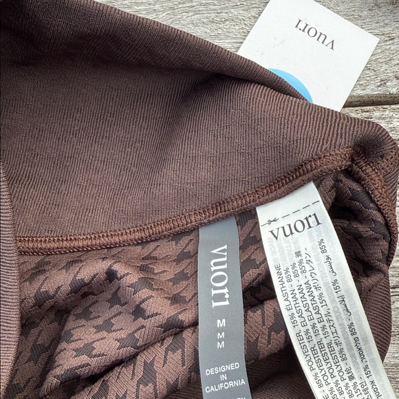 VUORI Textured Chilled Out Legging JAVA BROWN SIZE MEDIUM NWT - Picture 6 of 7